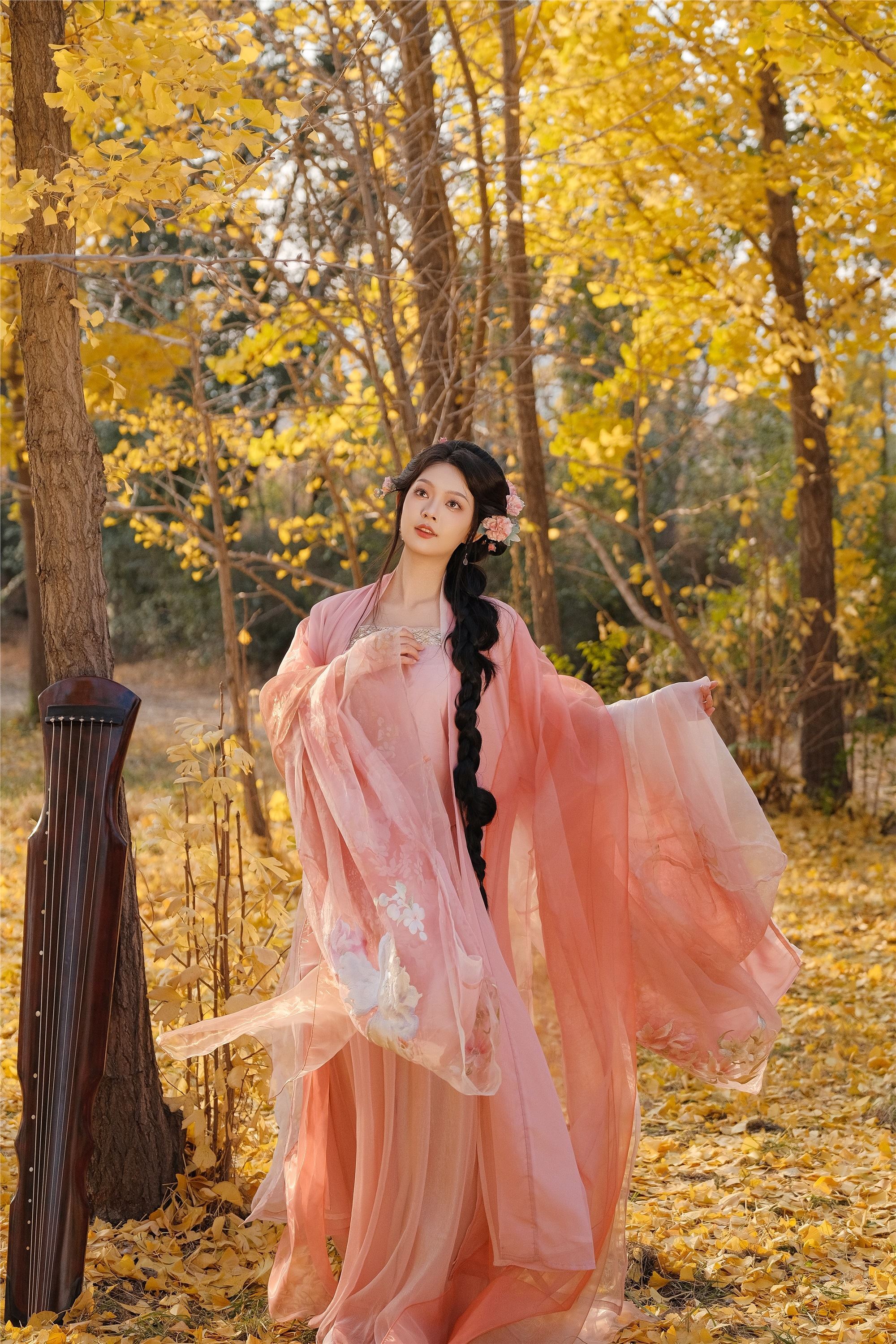 YITUYU艺图语 2025.01.06 秋意浓 秋秋